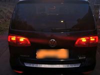 Gebraucht VW Touran 140 PS (102 kW) 2015 Blau Van / Kleinbus