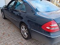 Gebraucht Mercedes E500 Avantgarde 306 PS (225 kW) 2003 Schwarz Limousine