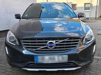 Gebraucht Volvo XC60 163 PS (119 kW) 2013 Grau SUV