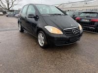 Gebraucht Mercedes A160 95 PS (69 kW) 2012 Schwarz Kleinwagen