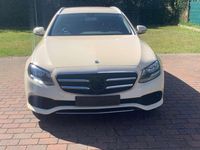 Gebraucht Mercedes E200 Avantgarde 150 PS (110 kW) 2019 Beige Kombi