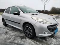 Gebraucht Peugeot 206+ 74 PS (54 kW) 2012 Grau Kleinwagen