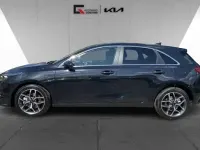 Gebraucht Kia Ceed Style 140 PS (102 kW) 2025 Schwarz Kleinwagen