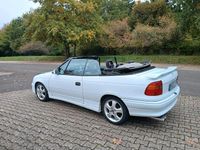 Gebraucht Opel Astra Cabriolet 75 PS (55 kW) 1994 Weiß Cabrio