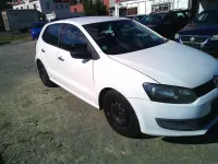 Gebraucht VW Polo Trendline 60 PS (44 kW) 2010 Weiß Kleinwagen