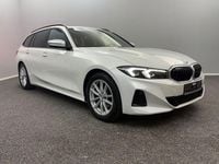 Gebraucht BMW 318 Sport Line 150 PS (110 kW) 2023 Weiß Limousine