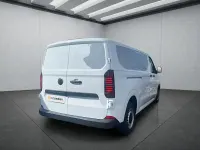 Gebraucht VW T7 150 PS (110 kW) 2025 Weiß Van