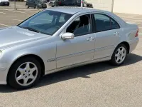 Gebraucht Mercedes C200 163 PS (119 kW) 2003 Silber Limousine