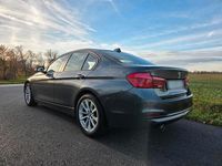 Gebraucht BMW 318 150 PS (110 kW) 2016 Grau Limousine