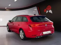 Używany Seat Leon FR 150 KM (110 kW) 2020 Czerwony Kombi