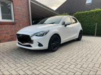Gebraucht Mazda 2 Center-Line 90 PS (66 kW) 2017 Weiß Limousine