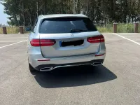 Używany Mercedes E220 194 KM (142 kW) 2017 Srebrny Kombi