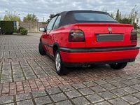 Gebraucht VW Golf 115 PS (84 kW) 1994 Rot Cabrio