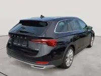 Gebraucht Skoda Octavia 200 PS (147 kW) 2023 Blackmagic perleffekt Kombi