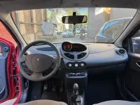 Gebraucht Renault Twingo 58 PS (42 kW) 2010 Rot Kleinwagen
