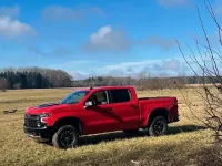Neu Chevrolet Silverado 426 PS (313 kW) 2026 G7c red SUV