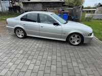 Second-hand BMW 520 170 CP (125 kW) 2002 Argintiu Berlinǎ