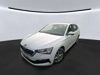 Gebraucht Skoda Scala Ambition 110 PS (80 kW) 2021 Weiß Kleinwagen