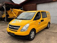 Gebraucht Hyundai H-1 170 PS (125 kW) 2010 Gelb Van / Kleinbus