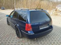 Gebraucht VW Bora Highline 131 PS (96 kW) 2001 Blau Kombi