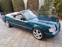 Gebraucht Mercedes 200 136 PS (100 kW) 1994 Grün Cabrio