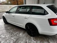 Gebraucht Skoda Octavia RS 184 PS (135 kW) 2017 Weiß Kombi
