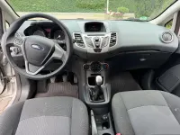 Gebraucht Ford Fiesta 75 PS (55 kW) 2011 Silber Kleinwagen