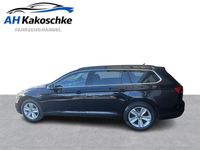 Gebraucht VW Passat 200 PS (147 kW) 2023 Deep black perleffekt Kombi