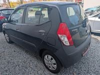 Gebraucht Hyundai i10 67 PS (49 kW) 2010 Schwarz Kleinwagen