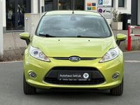 Gebraucht Ford Fiesta Titanium 97 PS (71 kW) 2012 Grün Kleinwagen