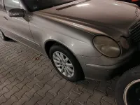 Gebraucht Mercedes 220 150 PS (110 kW) 2004 Grau Kombi