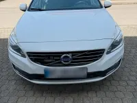 Używany Volvo V60 136 KM (100 kW) 2017 Biały Kombi