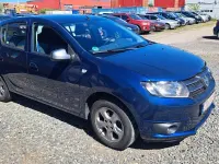 Gebraucht Dacia Sandero Celebration 90 PS (66 kW) 2015 Blau Limousine