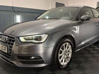 Gebraucht Audi A3 Attraction 150 PS (110 kW) 2013 Grau Limousine