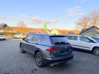 Gebraucht VW Tiguan Allspace Comfortline 150 PS (110 kW) 2021 Grau SUV