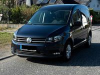 Second-hand VW Caddy 102 CP (75 kW) 2019 Albastru Monovolum