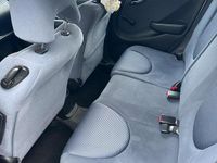 Gebraucht Honda Jazz 84 PS (61 kW) 2008 Silber Kleinwagen