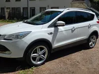 Gebraucht Ford Kuga Titanium 150 PS (110 kW) 2014 Weiß SUV