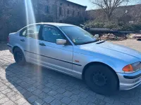 Gebraucht BMW 318 119 PS (87 kW) 1998 Silber Limousine