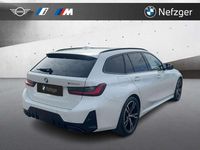 Gebraucht BMW 340 M Sport 374 PS (275 kW) 2025 Mineralweiss metallic Kombi
