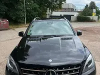Gebraucht Mercedes ML350 258 PS (189 kW) 2012 Schwarz SUV