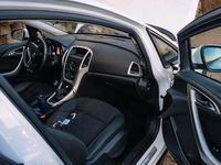 Gebraucht Opel Astra Sport 165 PS (121 kW) 2012 Weiß Kombi