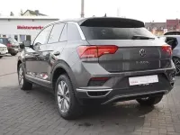 Gebraucht VW T-Roc Style 150 PS (110 kW) 2021 Grau SUV