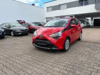 Gebraucht Toyota Aygo X-play 72 PS (52 kW) 2021 Rot Kleinwagen
