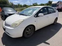 Gebraucht Toyota Prius Basis 77 PS (56 kW) 2005 Weiß Kleinwagen