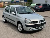 Gebraucht Renault Clio II 75 PS (55 kW) 2002 Silber Limousine