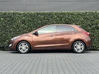 Gebraucht Hyundai i30 135 PS (99 kW) 2015 Braun Limousine