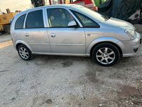 Gebraucht Opel Meriva 105 PS (77 kW) 2008 Silber Van / Kleinbus