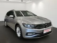 Gebraucht VW Passat Business 150 PS (110 kW) 2023 Silber Kombi