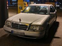 Gebraucht Mercedes C280 193 PS (141 kW) 1993 Silber Limousine